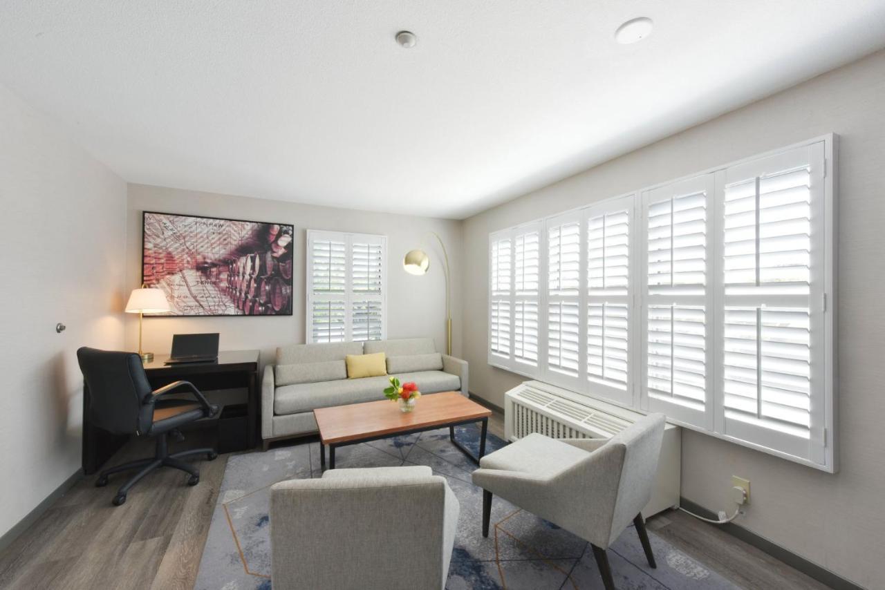Hotel Indigo Napa Valley By Ihg Εξωτερικό φωτογραφία