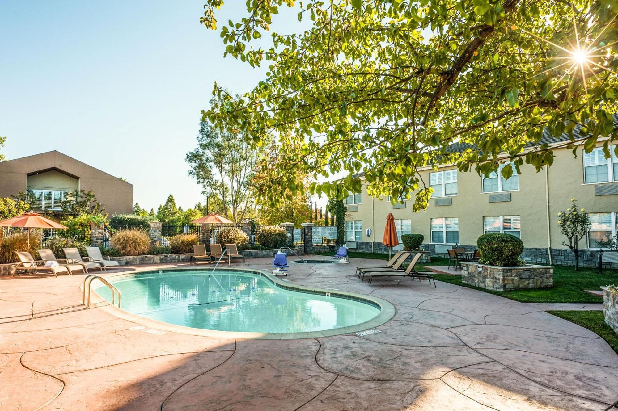 Hotel Indigo Napa Valley By Ihg Εξωτερικό φωτογραφία