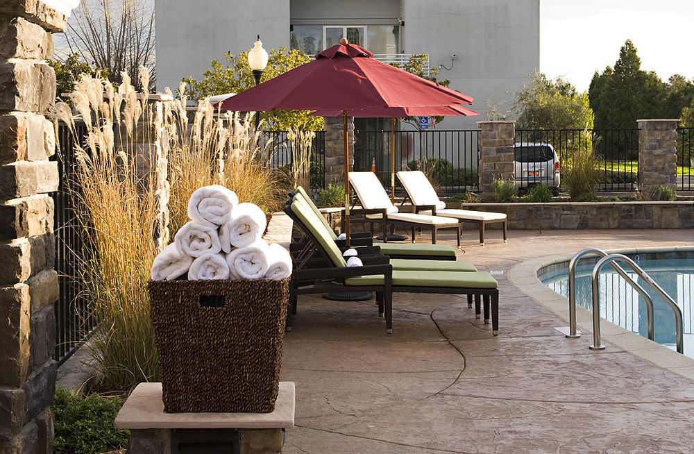 Hotel Indigo Napa Valley By Ihg Εξωτερικό φωτογραφία